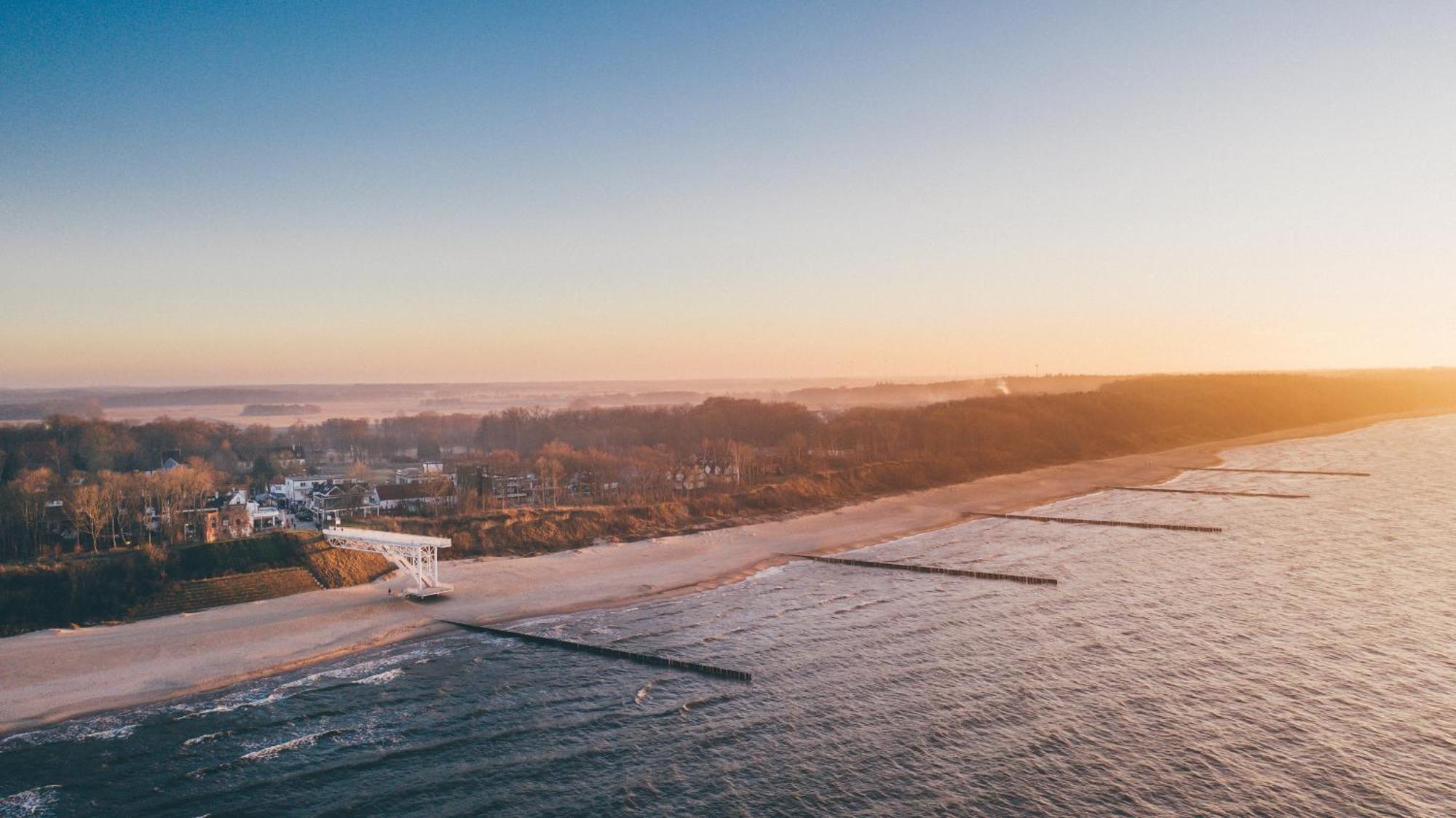 Domki Villa Hoff Resort Trzesacz Bagian luar foto