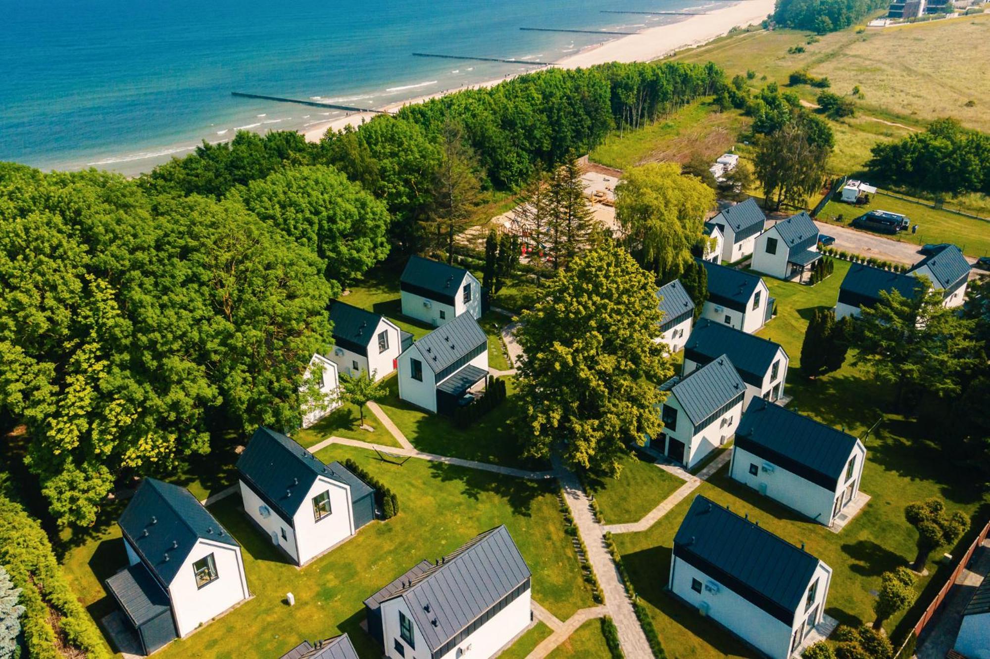 Domki Villa Hoff Resort Trzesacz Bagian luar foto